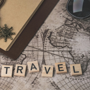 Pochette de voyage avec 4 lingettes démaquillantes lavables